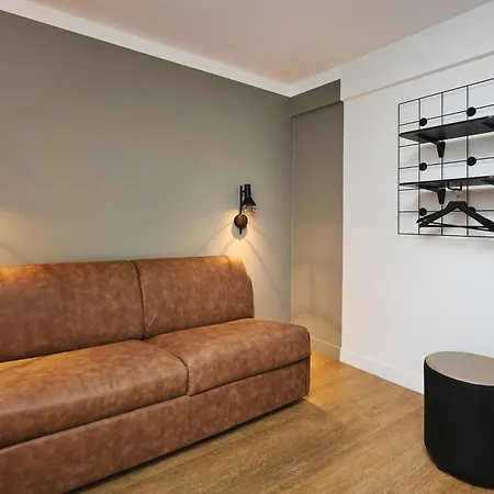 Moxy Szálloda Annecy