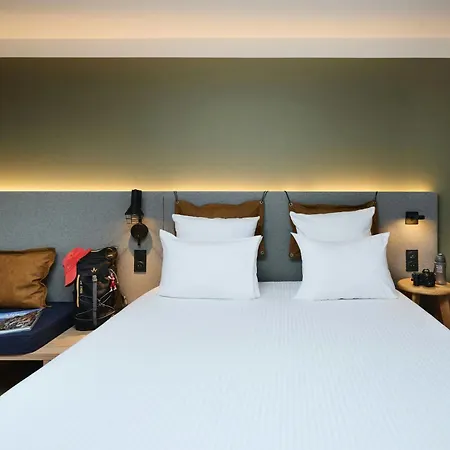 Moxy Szálloda Annecy